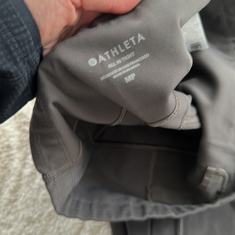 Athleta Salutation With Pockets Size Mp Like New … - image 5